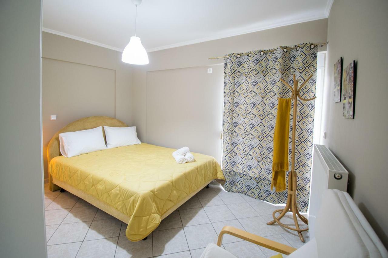 Betty'S Air+Port Sea Apartment Artemida  Exterior foto